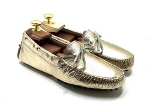 Loafers 'Drive' in calfskin Gold