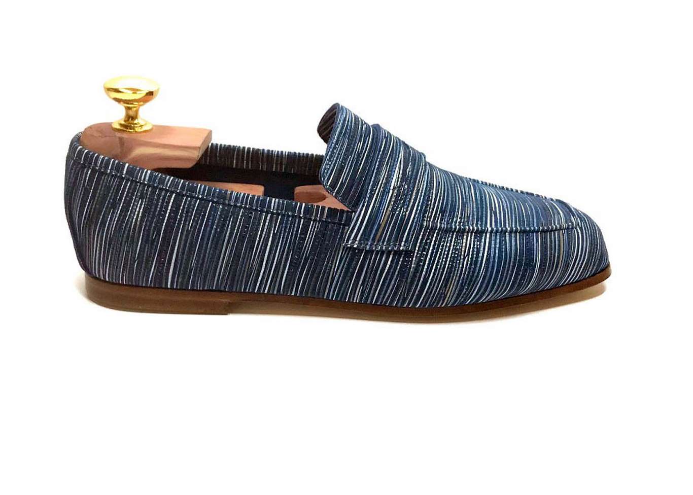 Loafers 'Tasca' in calfskin silkscreened Just Blue™