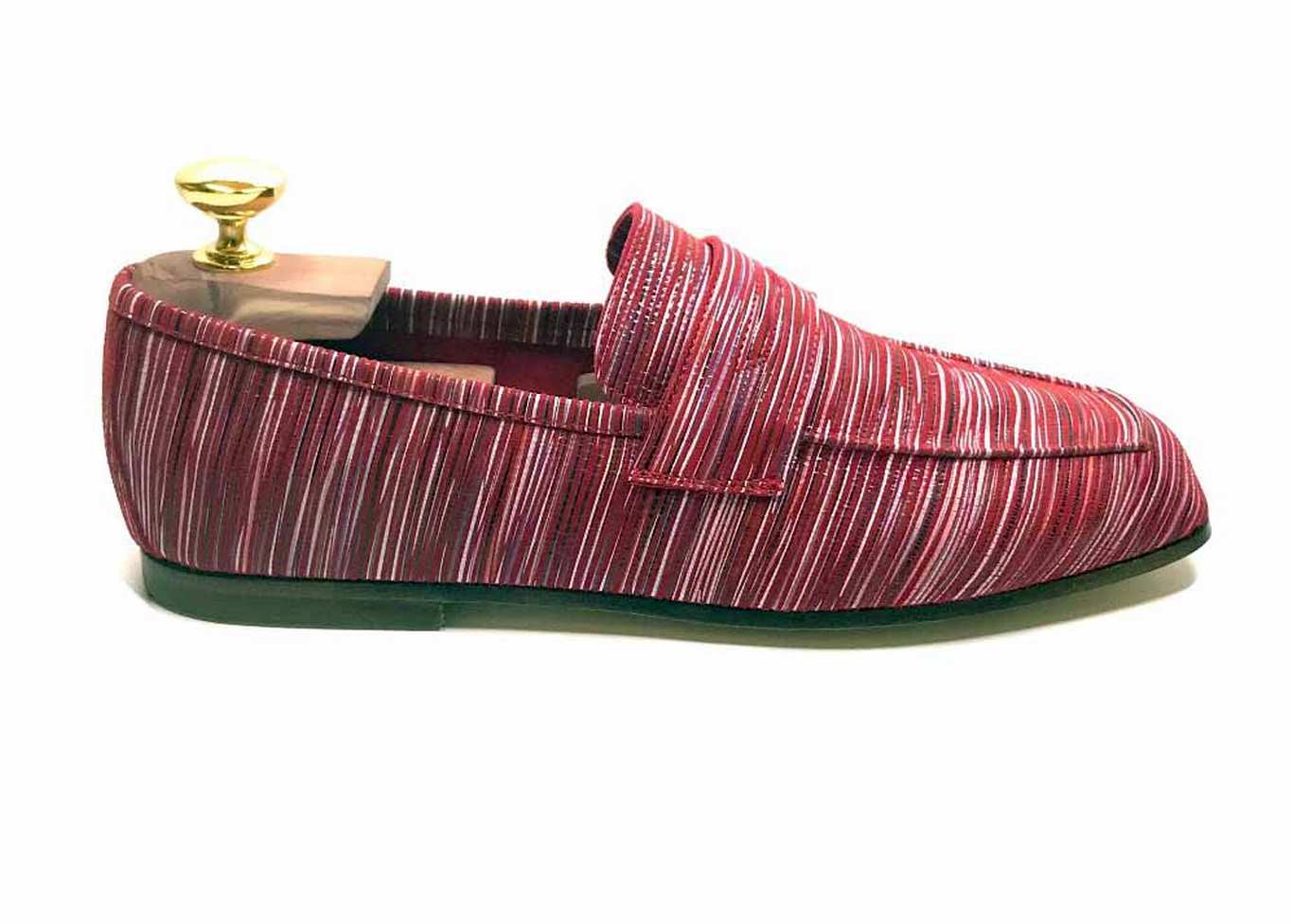 Loafers 'Tasca' in calfskin silkscreened Just Red™