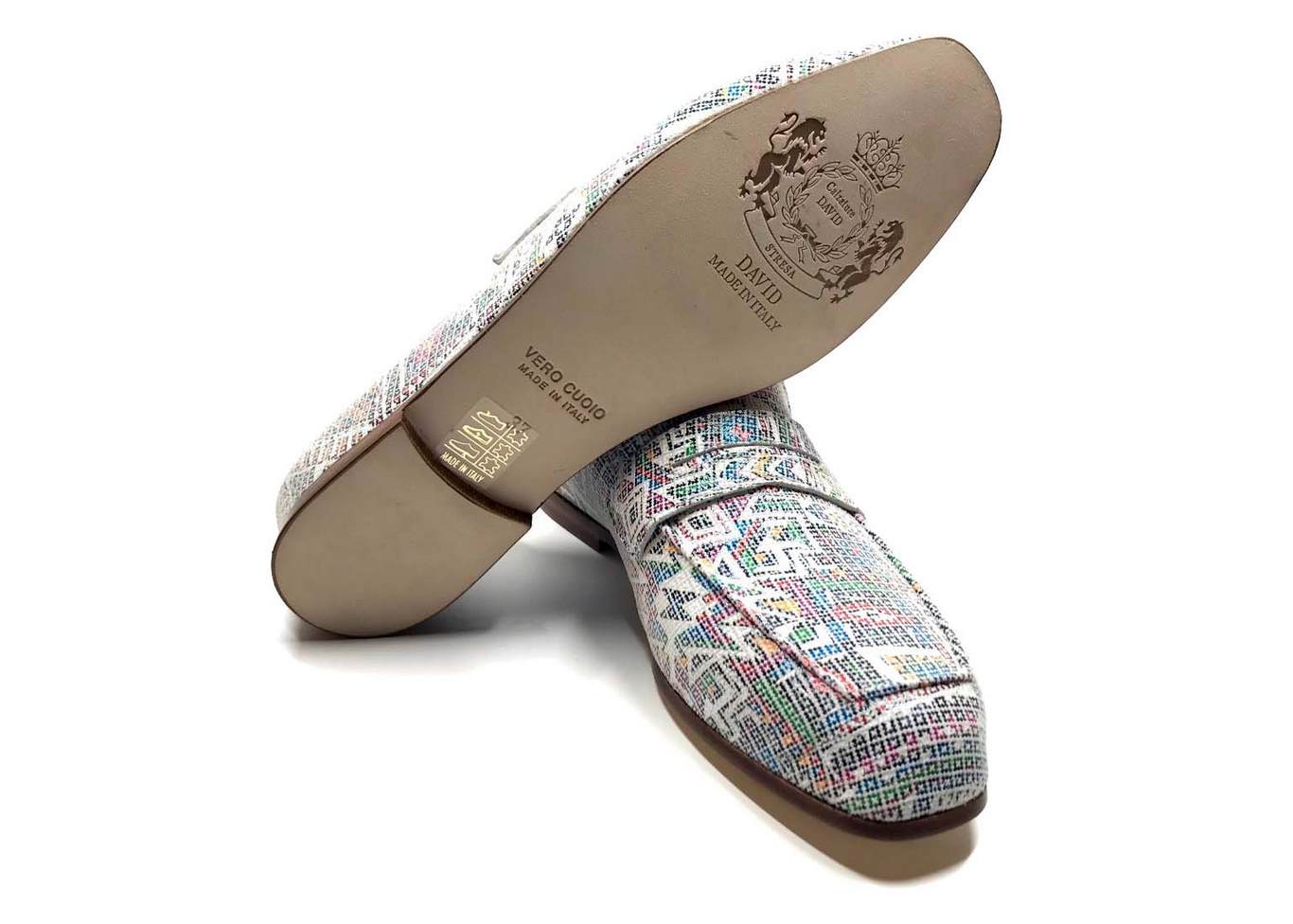 Loafers 'Tasca' in calfskin silkscreened Metis White™