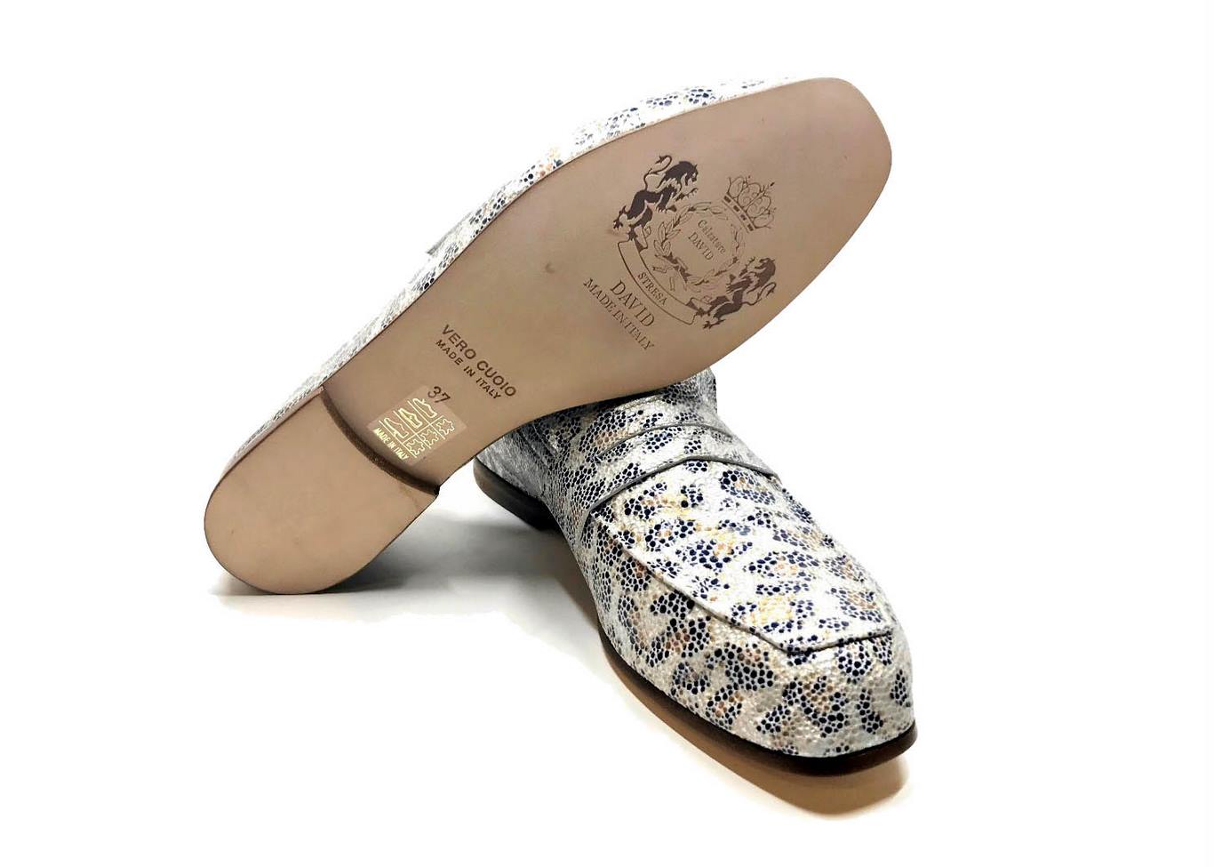 Loafers 'Tasca' in calfskin silkscreened Infinity White™