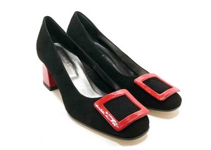Décolleté Heel 5cm upper in Black Suede, heel and buckle in Patent Red