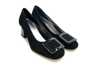 Décolleté Heel 5cm upper in Black Suede, heel and buckle in patent Red