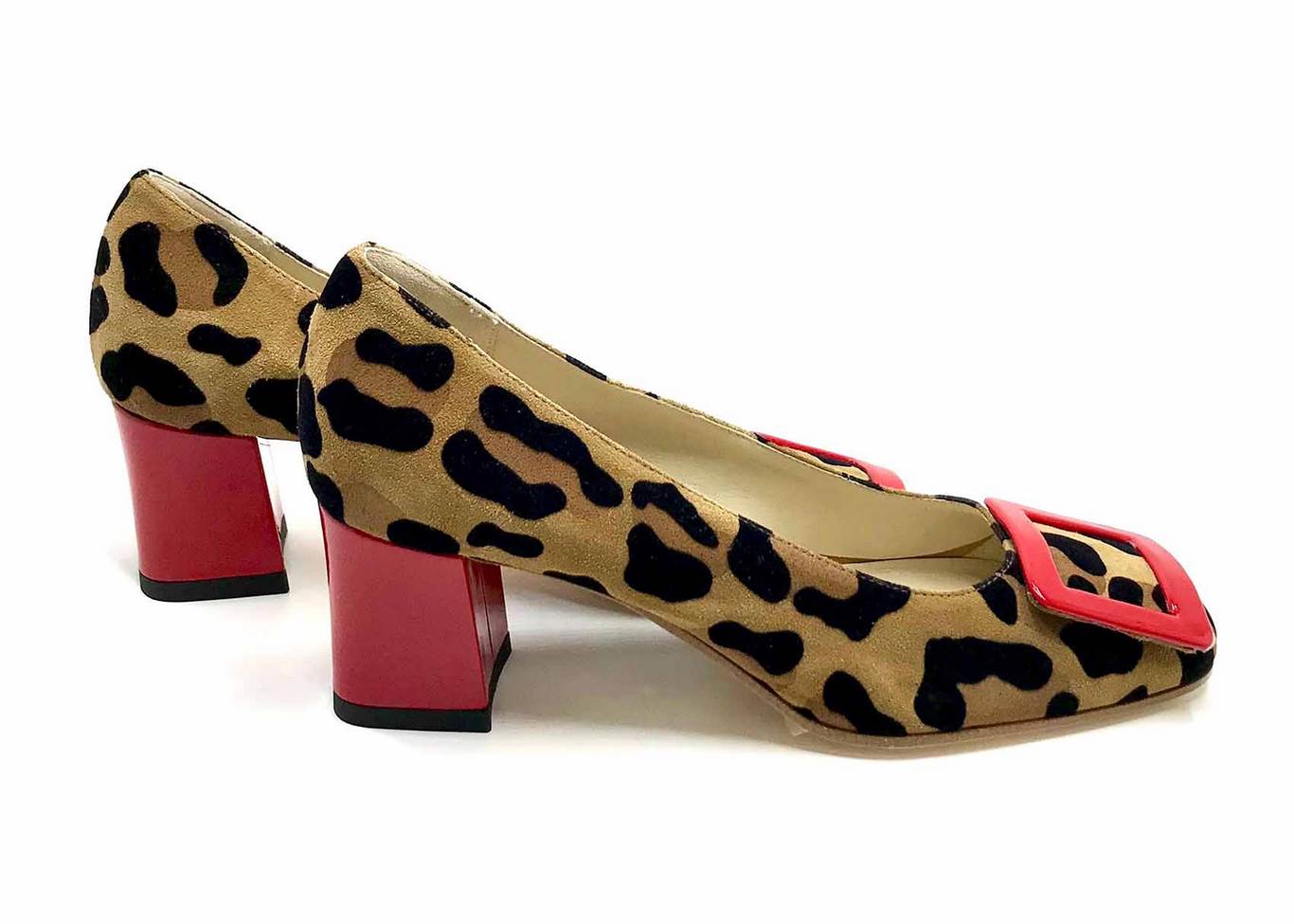 Décolleté Heel 5cm upper  in Suede silkscreened Animalier, heel and buckle in patent Red