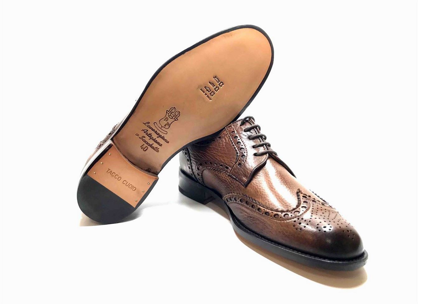 Comfort Laced with removable insoles in Brown Canadian moose leather